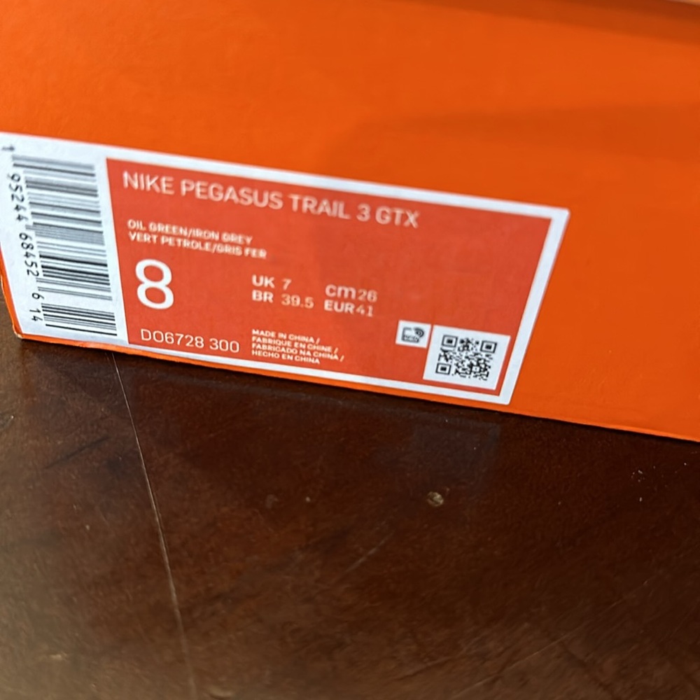 Men’s Nike Pegasus Trail GORE-TEX size 8.5 - Picture 2 of 8